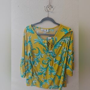 Susan Graver Women's Top Passport Pet. Printed Liquid Yellow